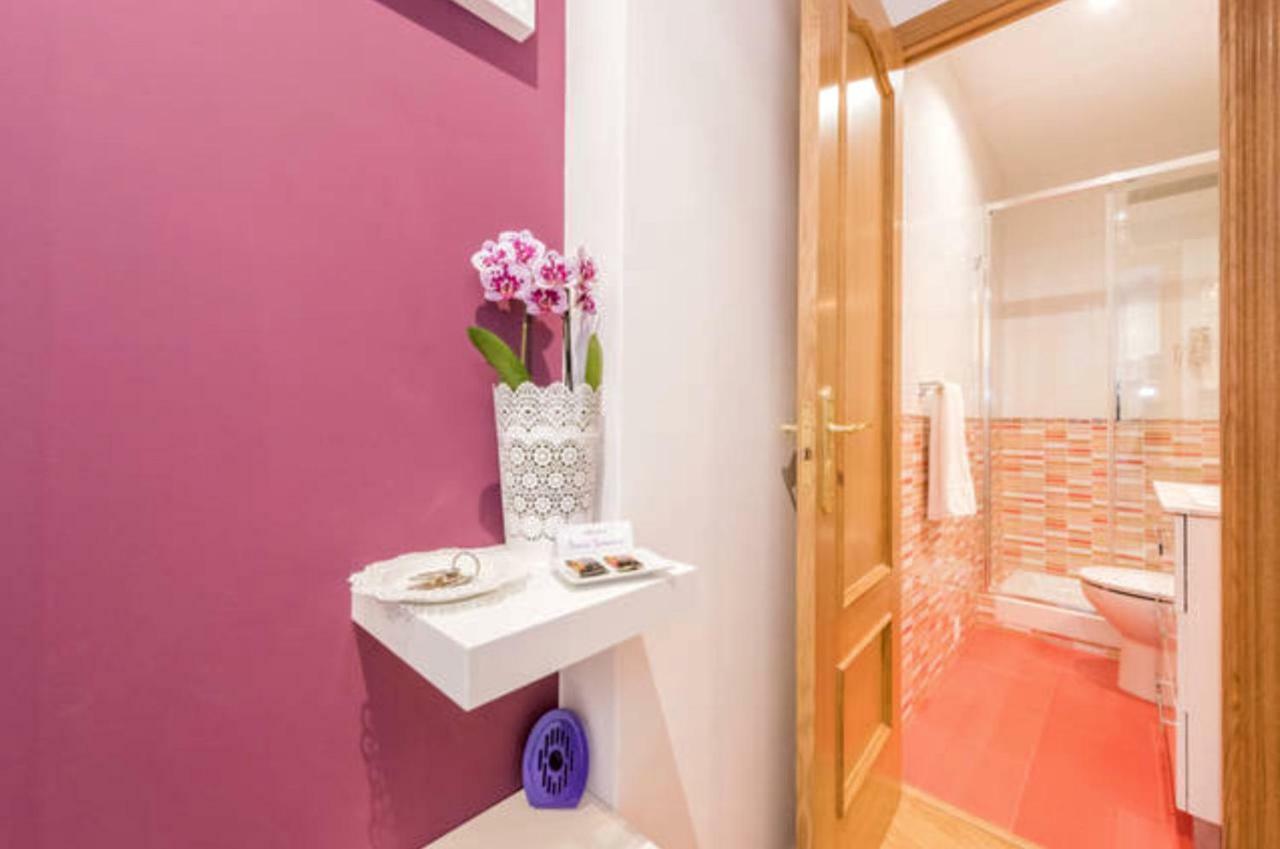 Apartamento En Calle Jardines - Madrid Centro Exterior foto